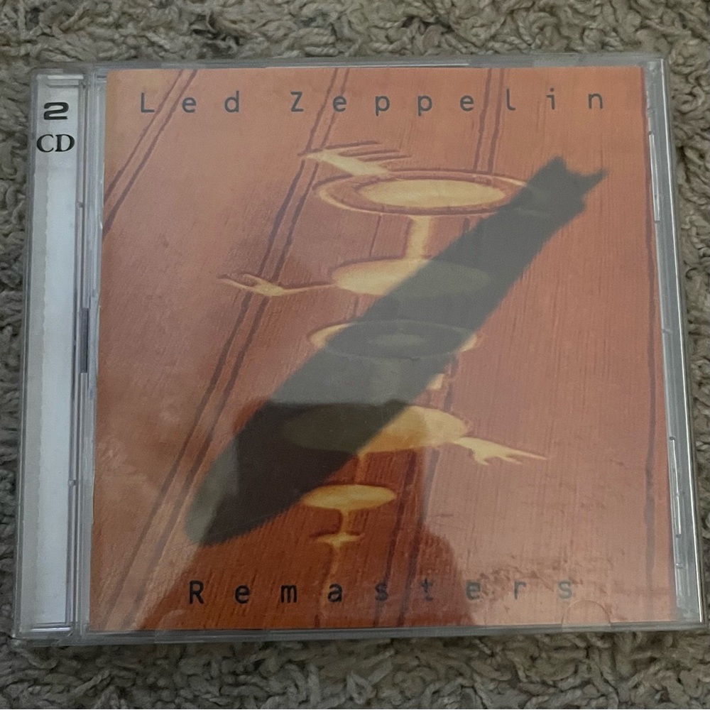 Led Zeppelin Remasters CD set (2 cds)